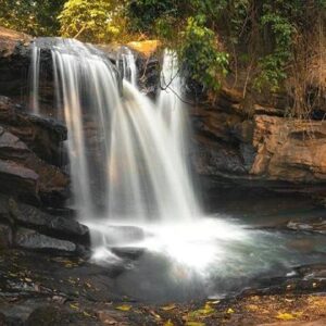 Manjehalli is one of the most gorgeous Sakleshpur tourist places. Just 30 mins away